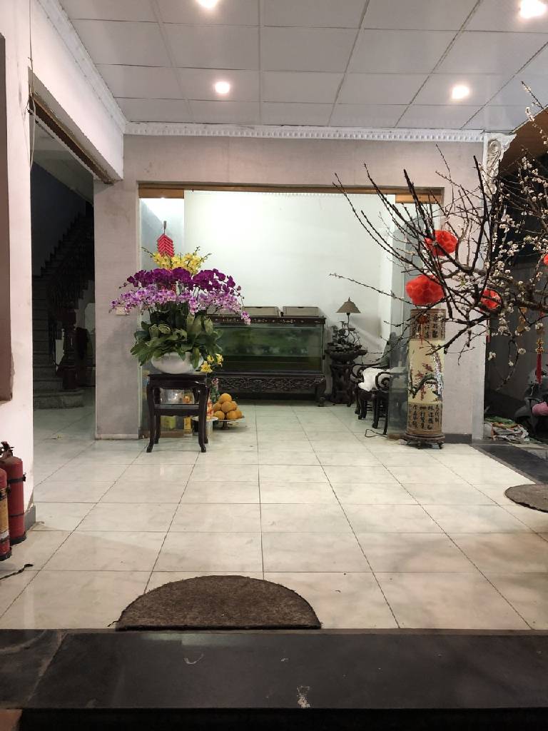 Bán nhà Kim Ngưu - diện tích 330m2 7 tầng - Khách sạn thanh lịch - giá 63 tỷ