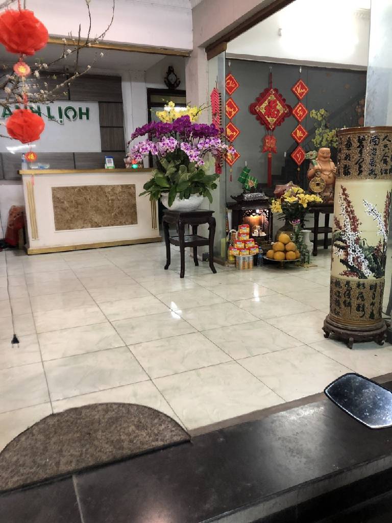 Bán nhà Kim Ngưu - diện tích 330m2 7 tầng - Khách sạn thanh lịch - giá 63 tỷ