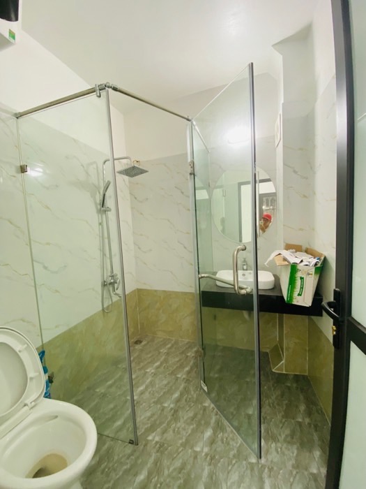 Bán nhà Lĩnh Nam - diện tích 64m2 7 tầng - Đang cập nhật - giá 35 tỷ