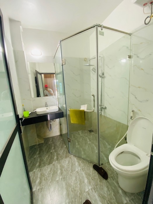 Bán nhà Lĩnh Nam - diện tích 64m2 7 tầng - Đang cập nhật - giá 35 tỷ