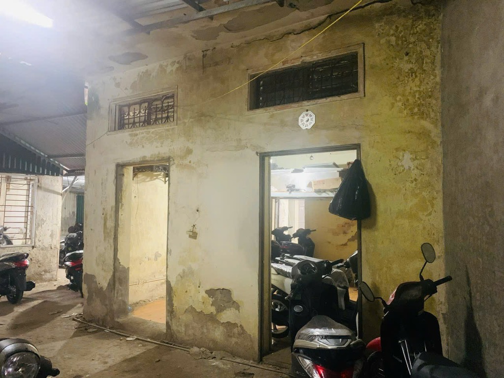 Bán nhà Trung Tiền - diện tích 160m2 1 tầng - Nhà cấp 4 cũ, đã xuống cấp - giá 29 tỷ