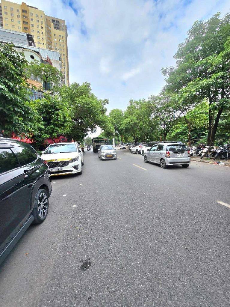 Bán nhà Tú Mỡ - diện tích 53m2 8 tầng - Ô tô đỗ cửa - giá 39 tỷ