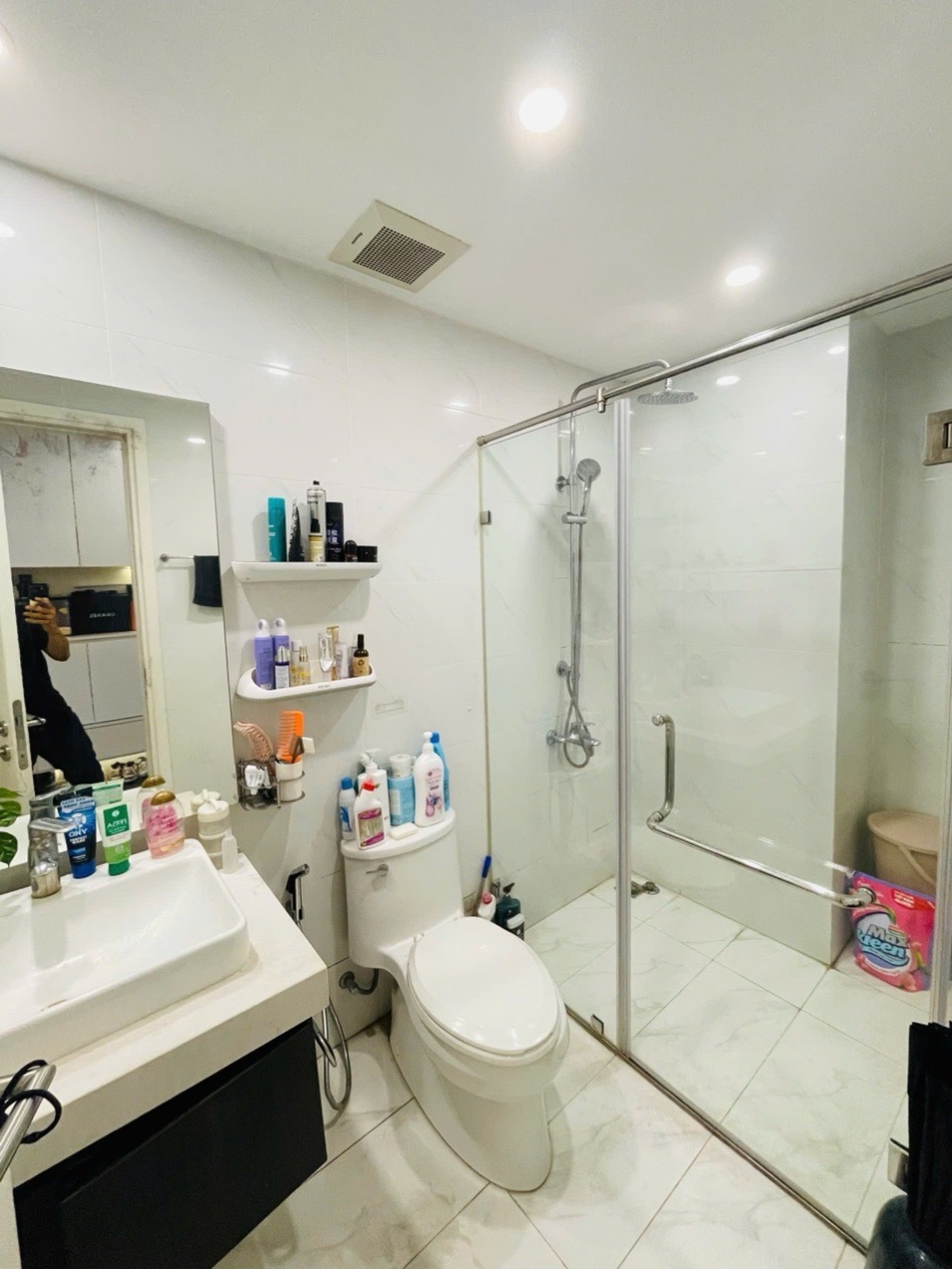 Bán nhà Minh Khai - diện tích 97m2 11 tầng - Lô góc 3 mặt thoáng - giá 11,4 tỷ