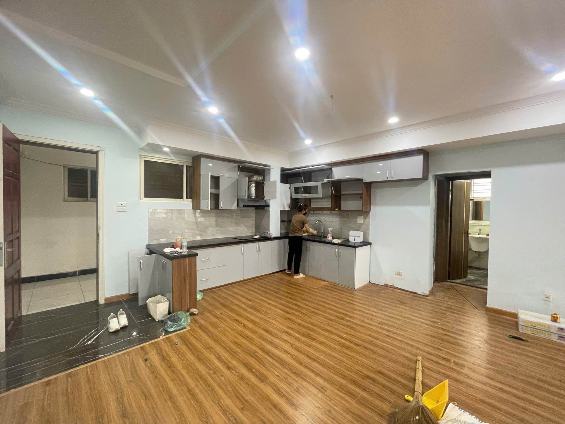 Bán nhà Hoàng Mai - diện tích 76m2 9 tầng - LÔ GÓC 3 MẶT THOÁNG - giá 6,2 tỷ