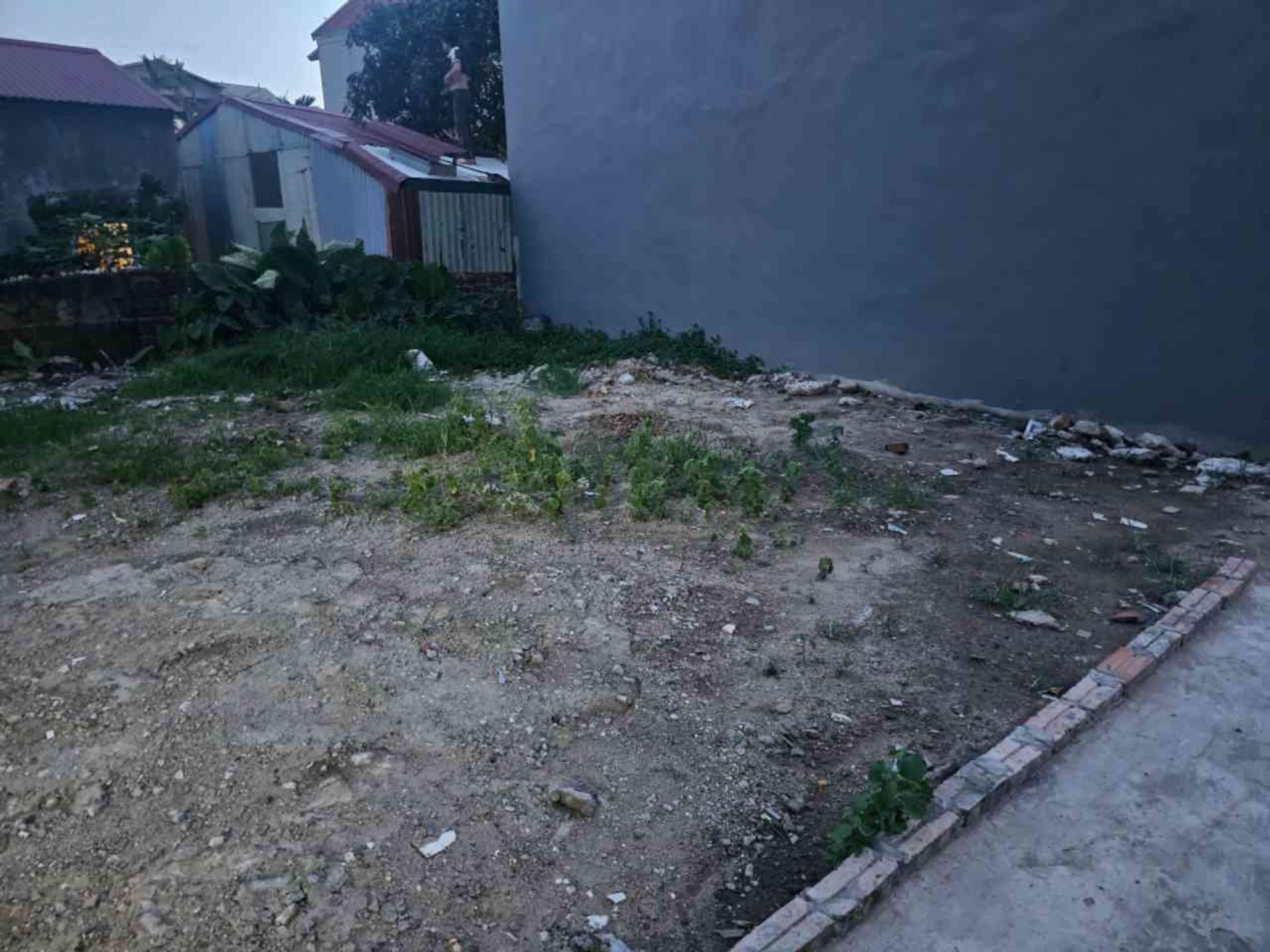 Bán nhà Định Công Hạ - diện tích 80m2 0 tầng - ô tô đỗ cửa - giá 3,4 tỷ