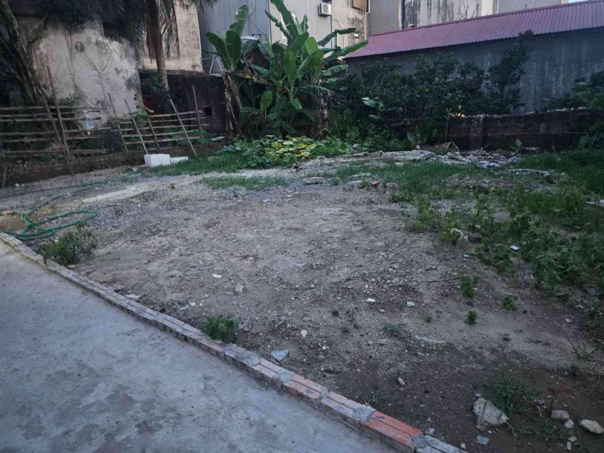 Bán nhà Định Công Hạ - diện tích 80m2 0 tầng - ô tô đỗ cửa - giá 3,4 tỷ
