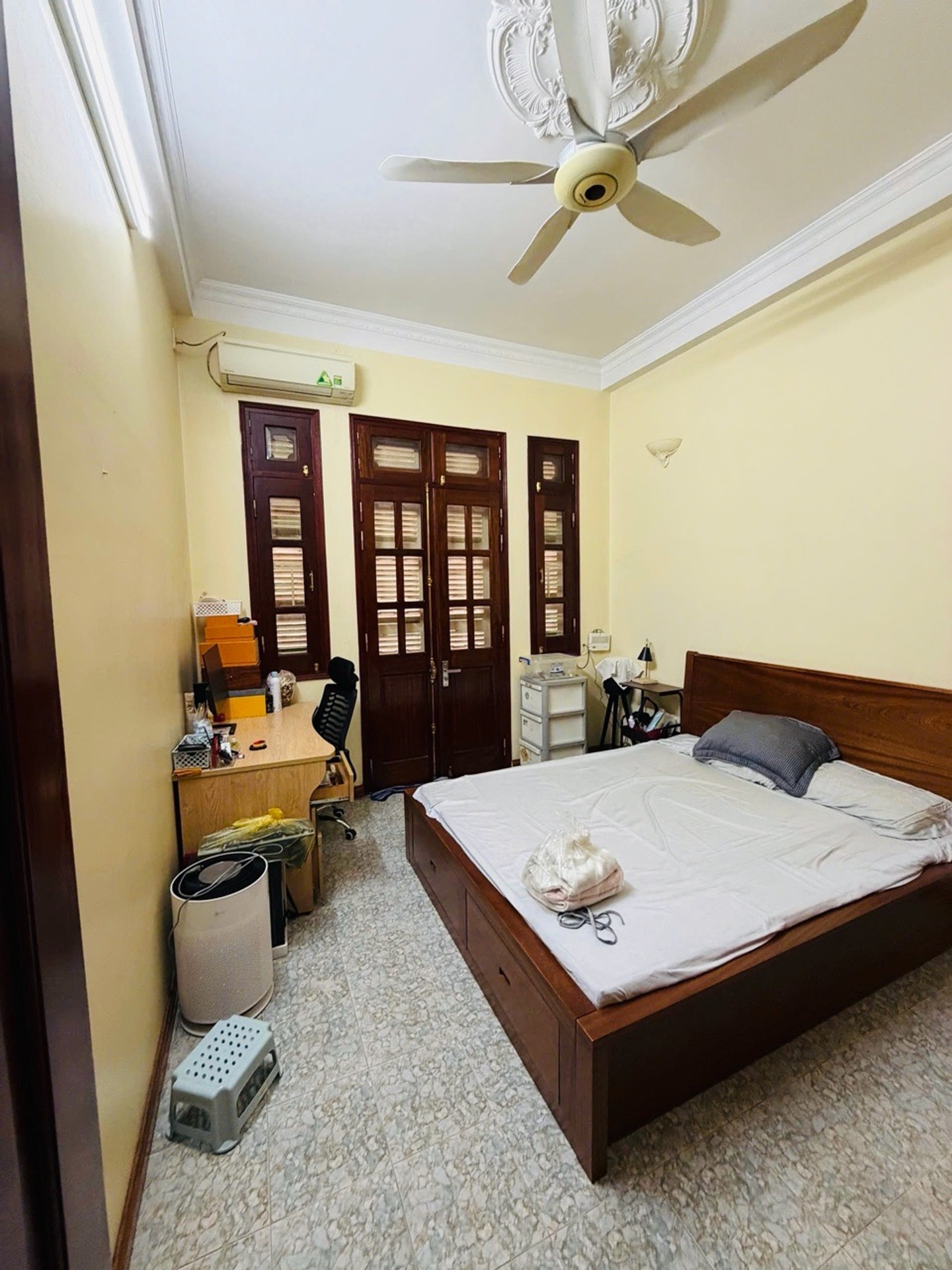 Bán nhà Minh Khai - diện tích 54m2 4 tầng - ô tô tránh - giá 16,5 tỷ
