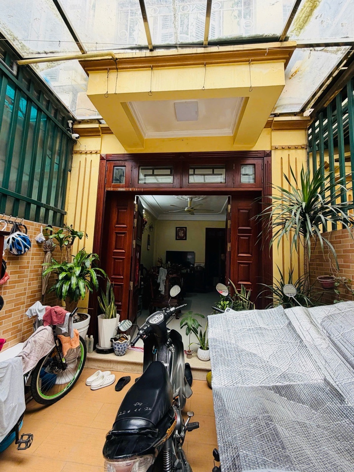 Bán nhà Minh Khai - diện tích 54m2 4 tầng - ô tô tránh - giá 16,5 tỷ