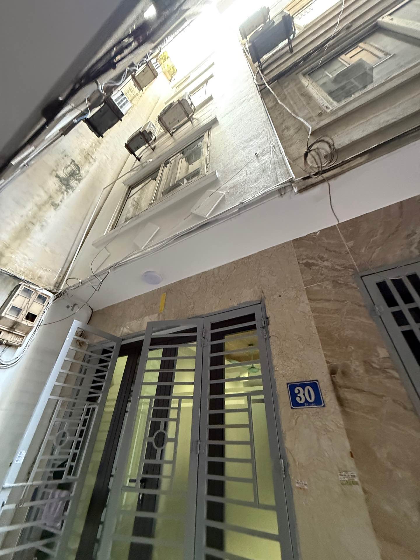 Bán nhà Giáp Nhị - diện tích 30m2 5 tầng - Ngõ ba gác - giá 7,5 tỷ