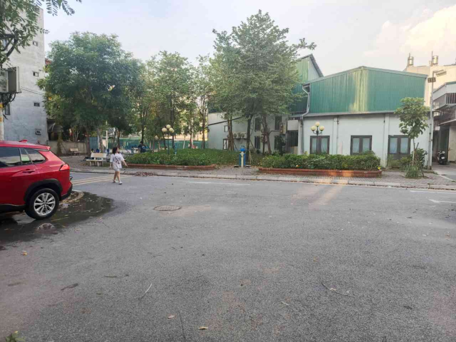 Bán nhà Giải Phóng - diện tích 69m2 4 tầng - LÔ GÓC 3 MẶT THOÁNG - giá 16,5 tỷ