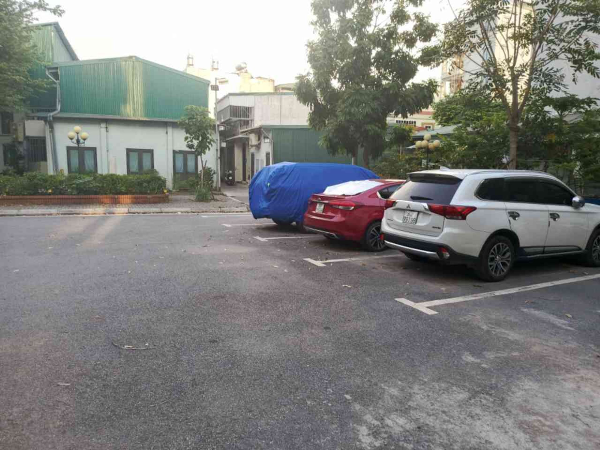 Bán nhà Giải Phóng - diện tích 69m2 4 tầng - LÔ GÓC 3 MẶT THOÁNG - giá 16,5 tỷ