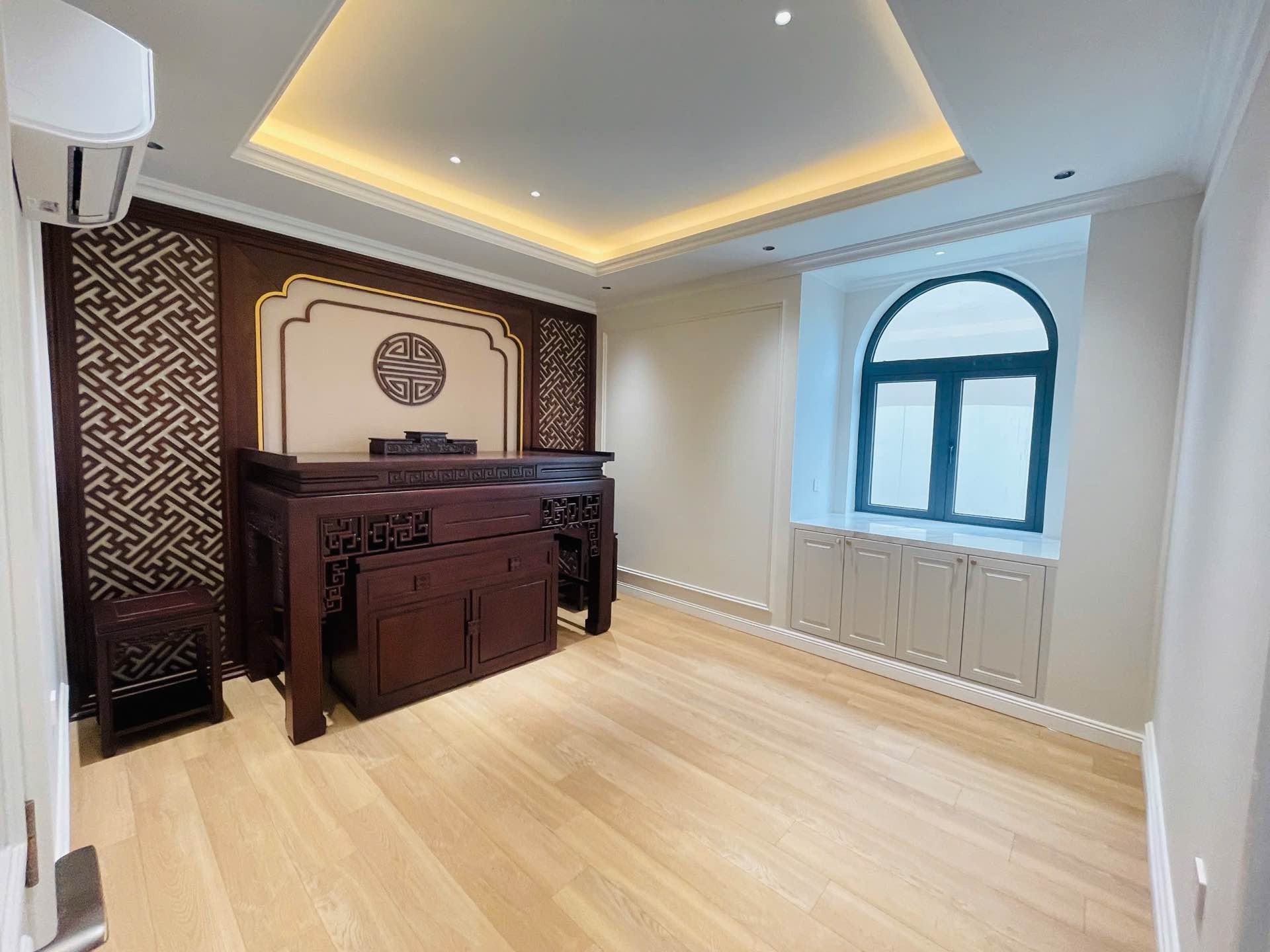 Bán nhà Tưởng Dân Bảo - diện tích 120m2 6 tầng - Lô góc 3 mặt thoáng - giá 52 tỷ