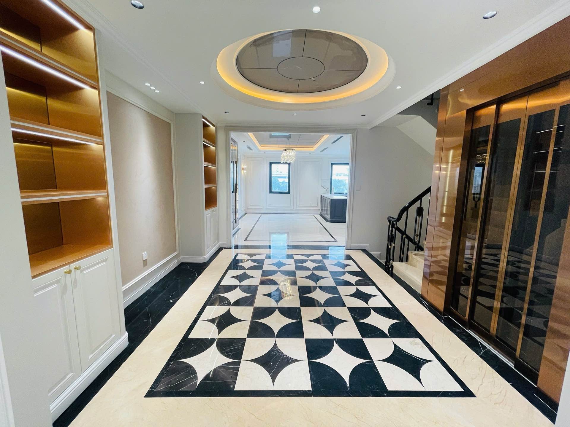 Bán nhà Tưởng Dân Bảo - diện tích 120m2 6 tầng - Lô góc 3 mặt thoáng - giá 52 tỷ