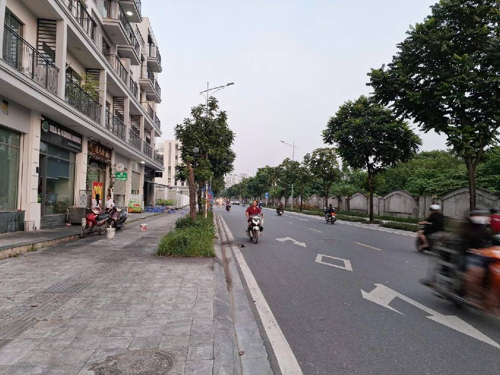 Bán nhà Quang Liệt - diện tích 73m2 5 tầng - 2 mặt tiền trước sau - giá 33,8 tỷ