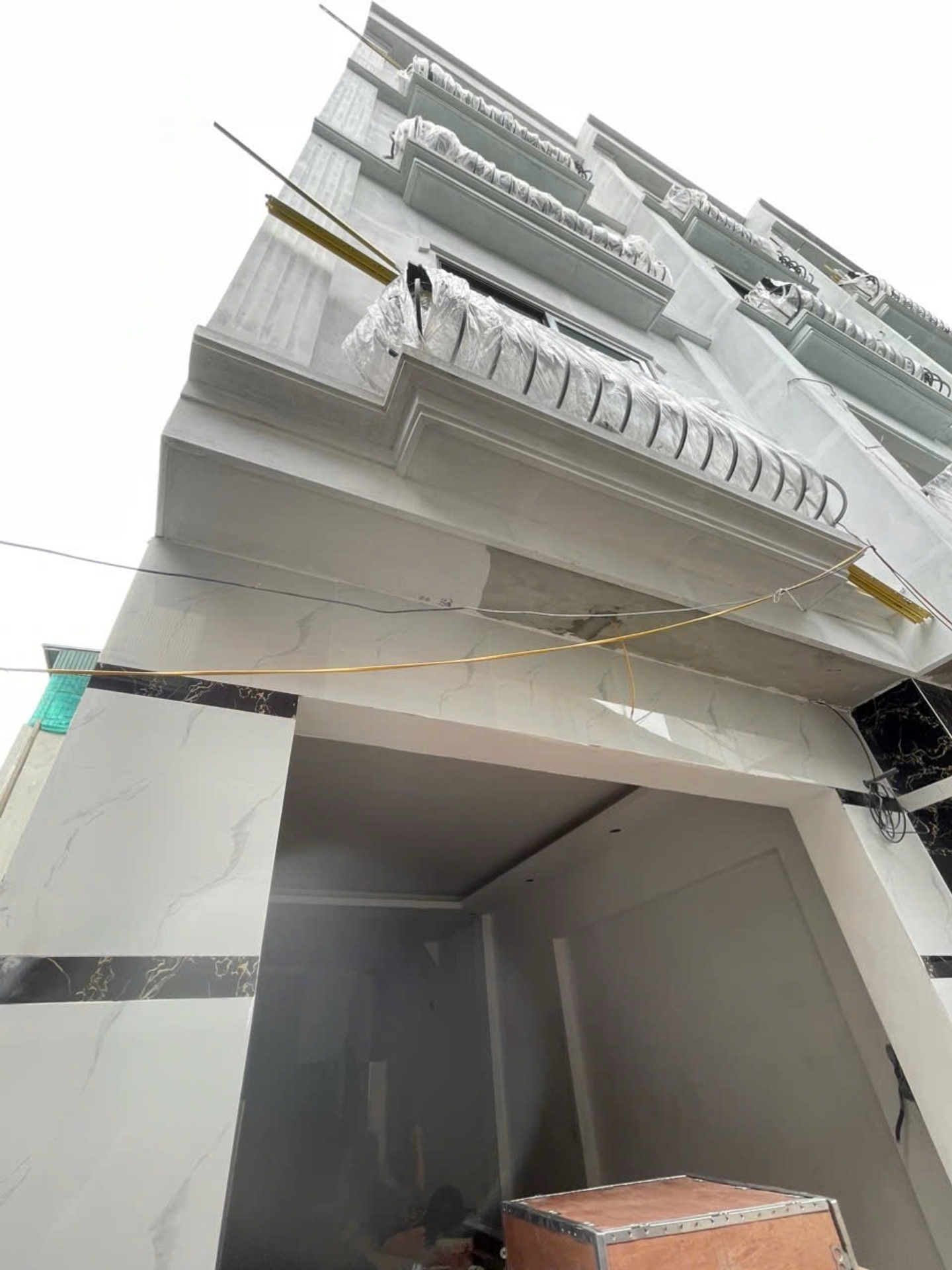 Bán nhà Thúy Lĩnh - diện tích 35m2 6 tầng - Nhà mới thang máy - giá 7,7 tỷ