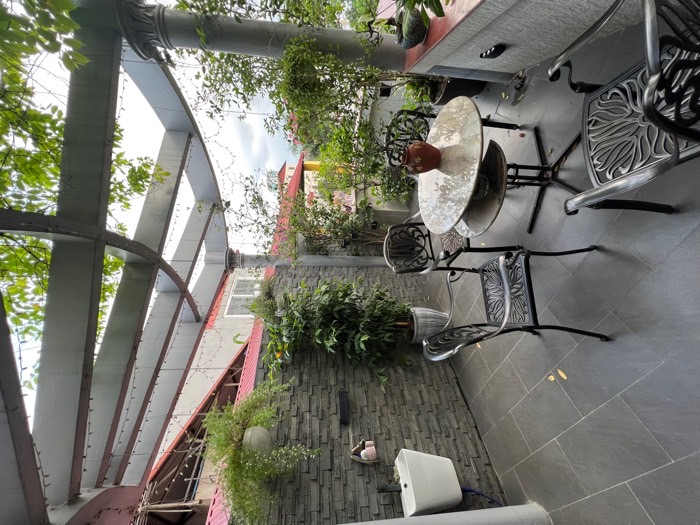 Bán nhà Thái Thịnh - diện tích 90m2 5 tầng - Mặt phố lô góc 2 mặt tiền - giá 38,5 tỷ