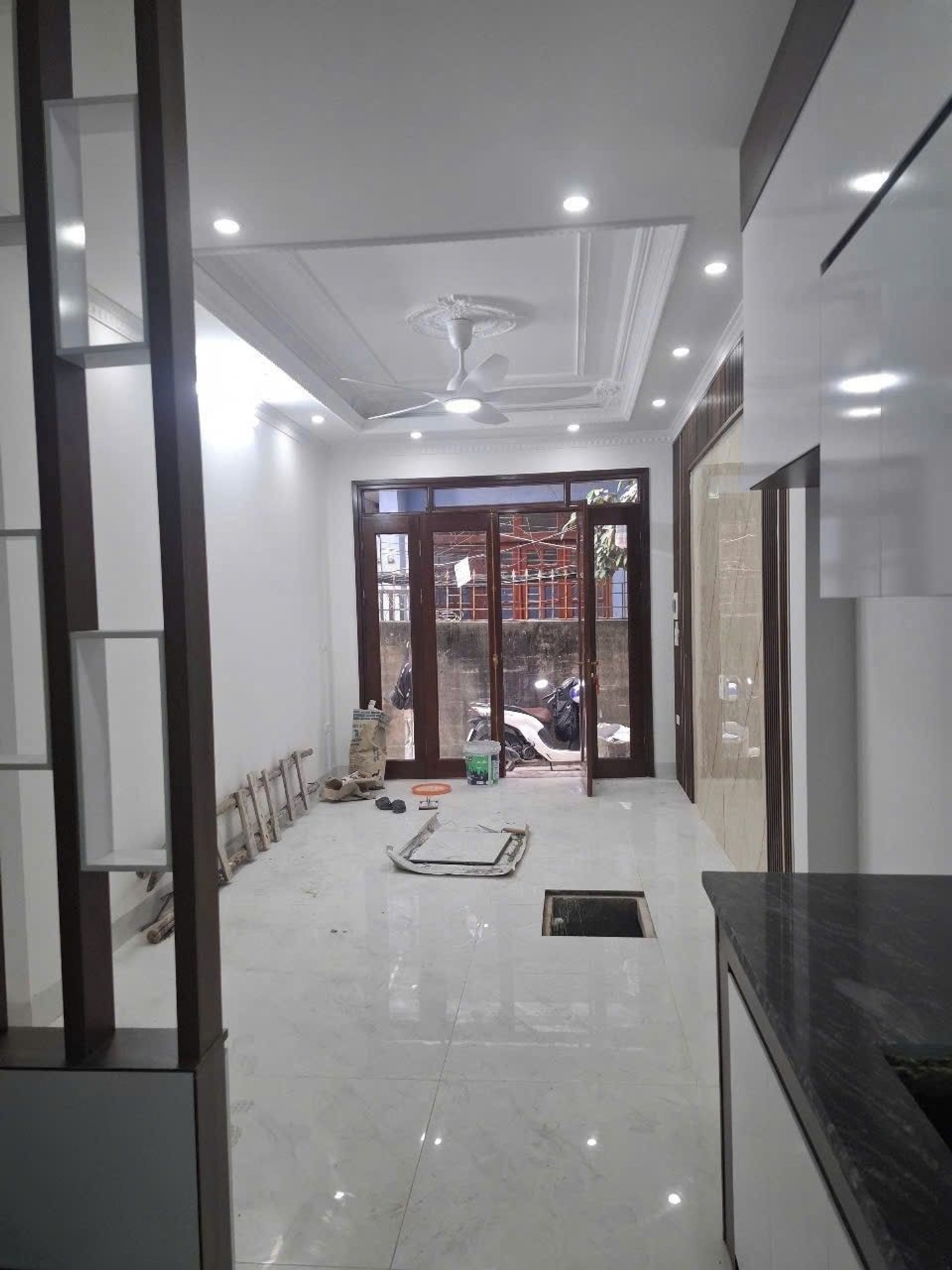 Bán nhà Thanh Đàm - diện tích 30m2 5 tầng - Nhà mới, ngõ nông thông - giá 7,2 tỷ