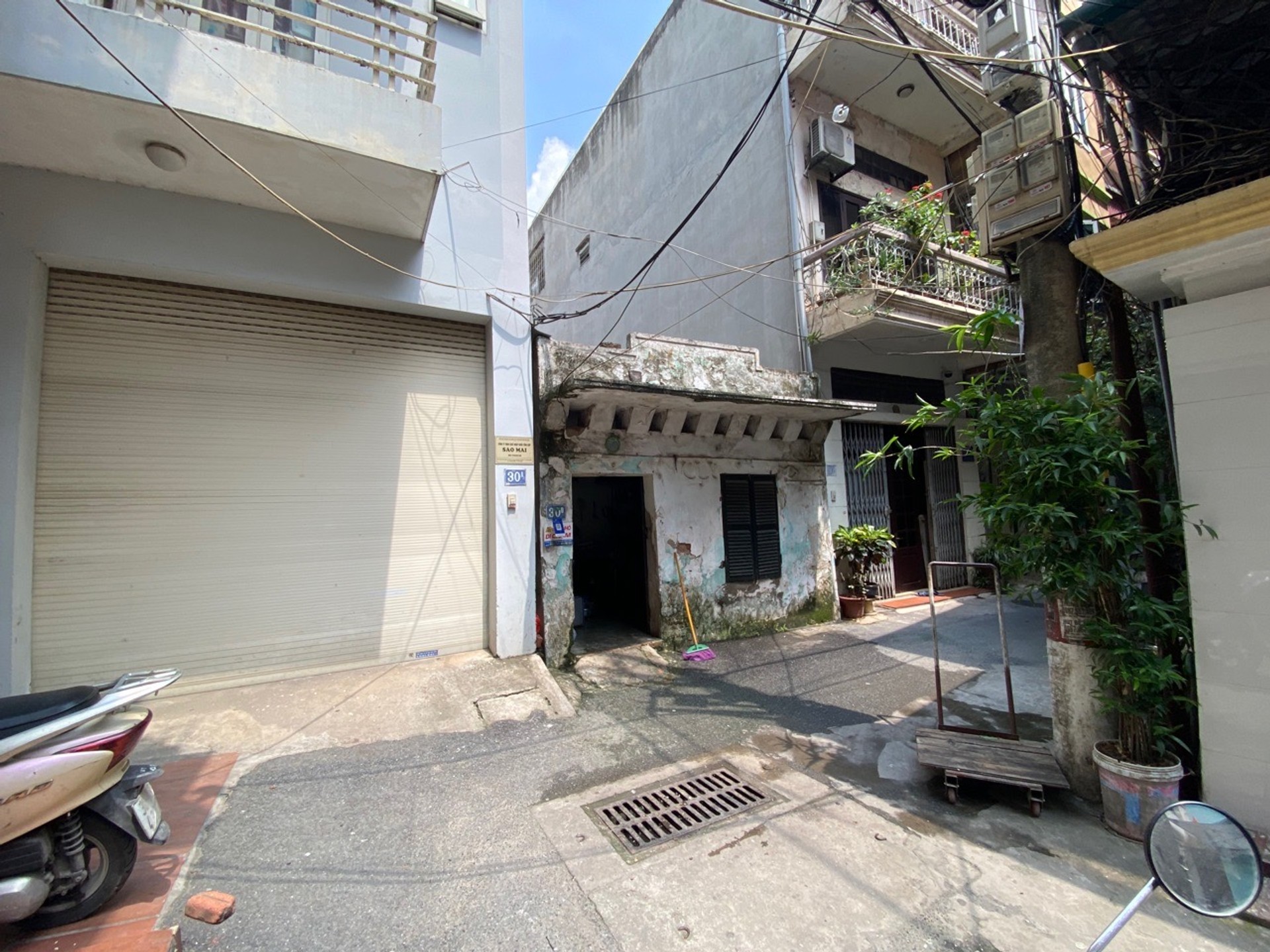 Bán nhà Lương Khánh Thiện - diện tích 38m2 4 tầng - Lô góc, ô tô đỗ cửa - giá 14,5 tỷ