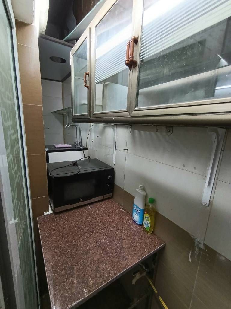 Bán nhà Nguyễn Chính - diện tích 30m2 2 tầng - Nhà dân xây chắc chắn - giá 3,6 tỷ