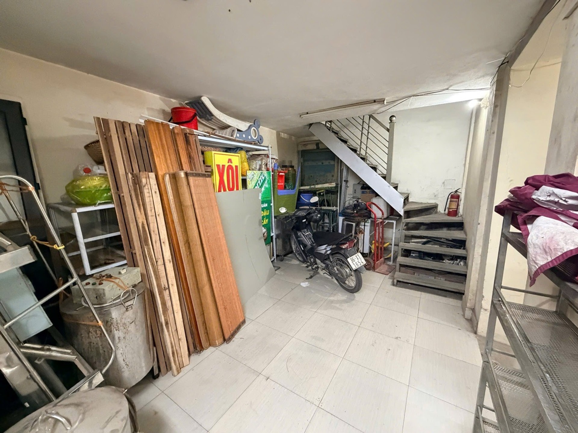 Bán nhà Tân Mai - diện tích 45m2 4 tầng - Nhà mặt ngõ ô tô tránh - giá 12 tỷ