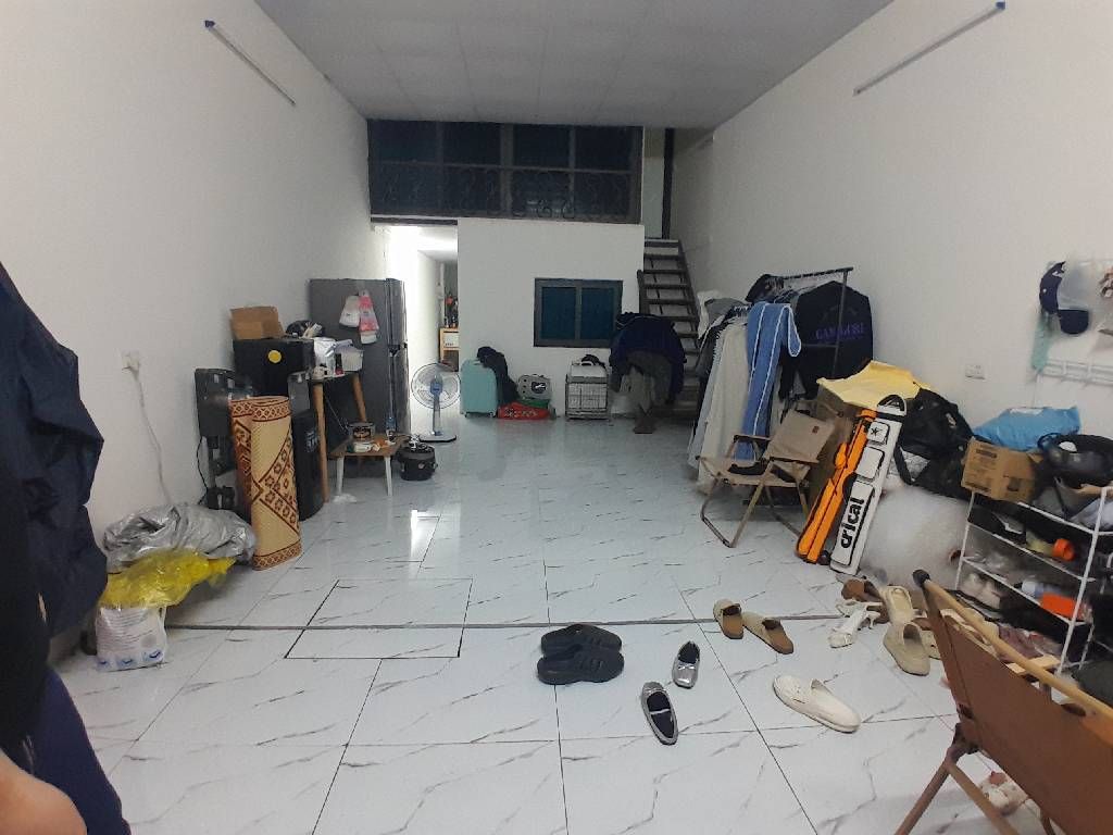 Bán nhà Định Công Hạ - diện tích 52m2 1 tầng - Nhà mới, vị trí đẹp - giá 2,05 tỷ