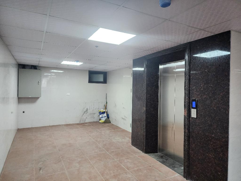 Bán nhà Thanh Nhàn - diện tích 112m2 9 tầng - Nhà lô góc, ô tô tránh - giá 54 tỷ