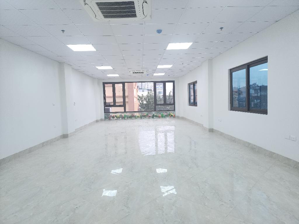 Bán nhà Thanh Nhàn - diện tích 112m2 9 tầng - Nhà lô góc, ô tô tránh - giá 54 tỷ