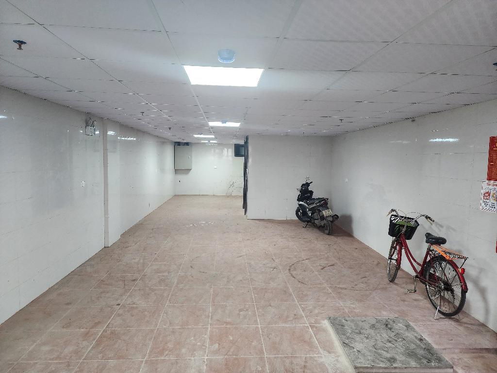 Bán nhà Thanh Nhàn - diện tích 112m2 9 tầng - Nhà lô góc, ô tô tránh - giá 54 tỷ