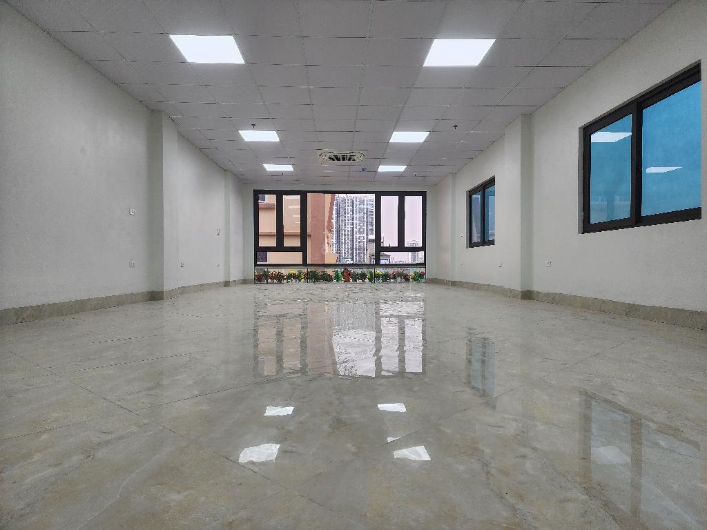 Bán nhà Thanh Nhàn - diện tích 112m2 9 tầng - Nhà lô góc, ô tô tránh - giá 54 tỷ