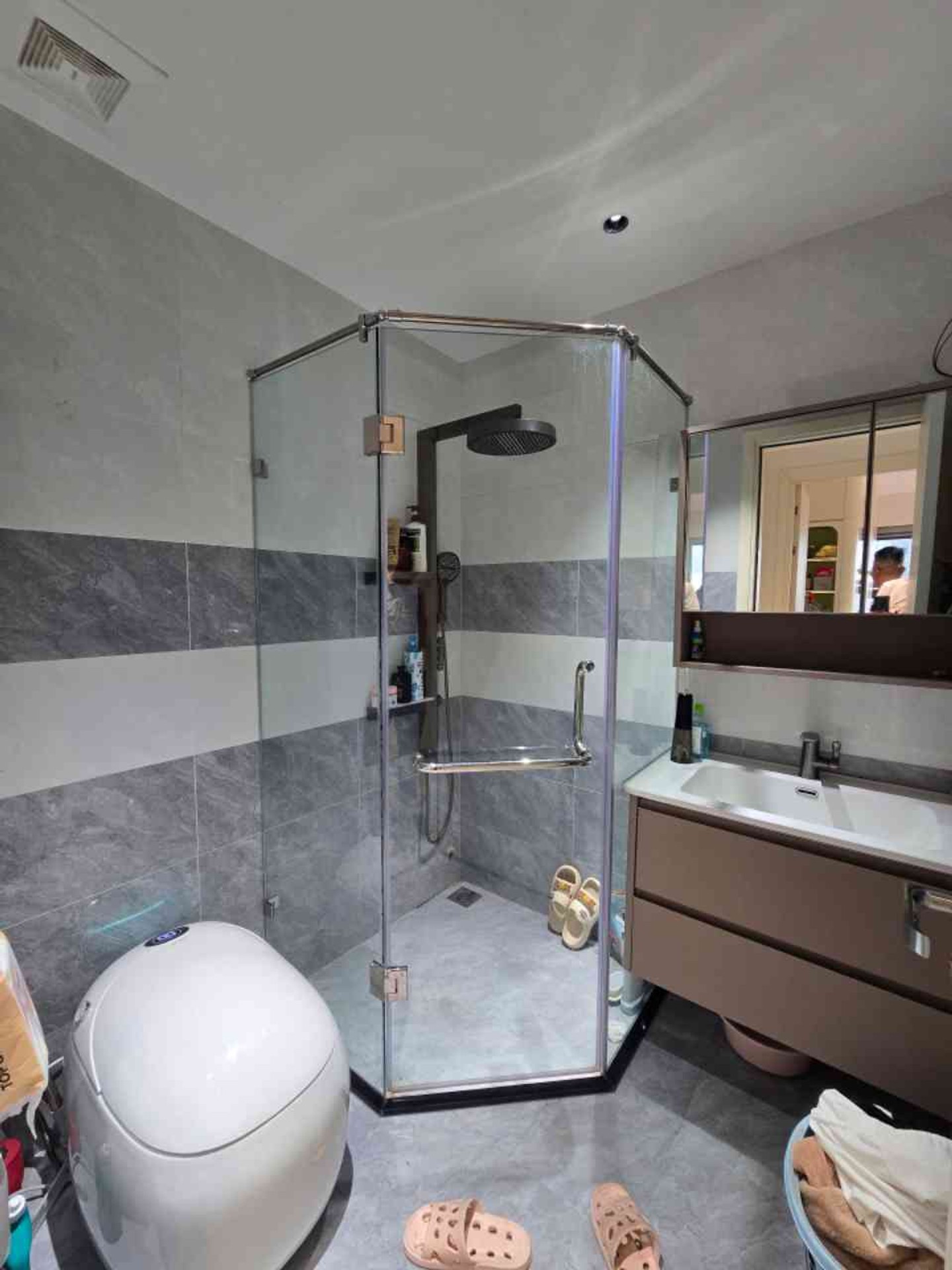 Bán nhà Ngọc Hồi - diện tích 92m2 1 tầng - Lô góc 3 ngủ - giá 7,2 tỷ