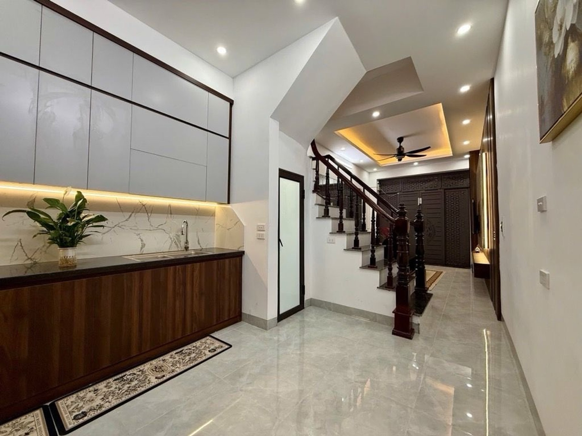 Bán nhà Trường Chinh - diện tích 34m2 4 tầng - Ngõ thông, gần Đại học Y - giá 8,6 tỷ