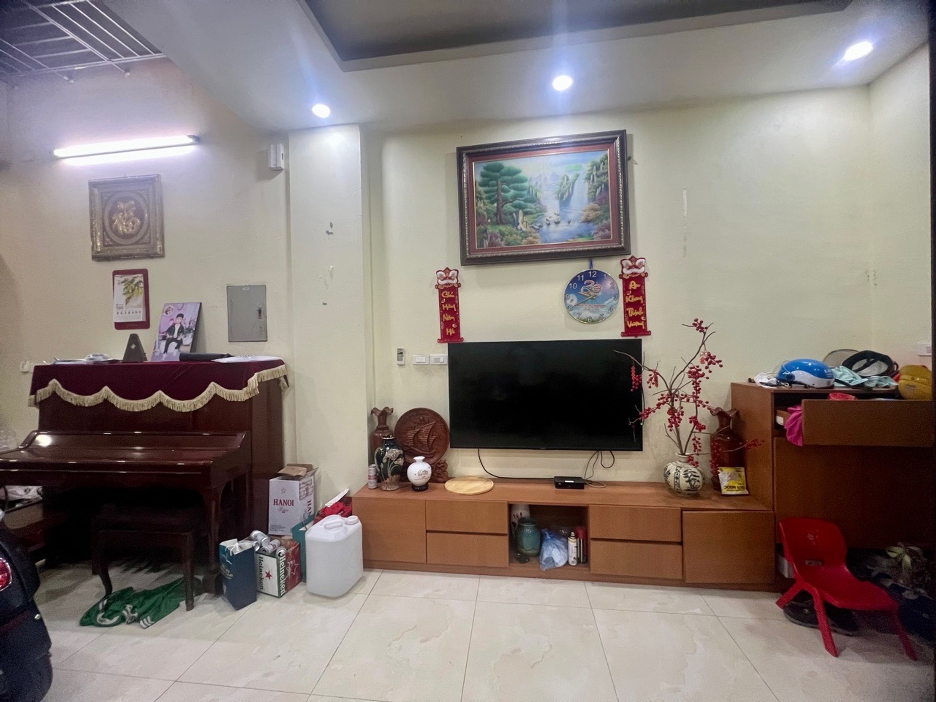 Bán nhà Nguyễn Chính - diện tích 50m2 4 tầng - Ô tô đỗ cửa - giá 14 tỷ