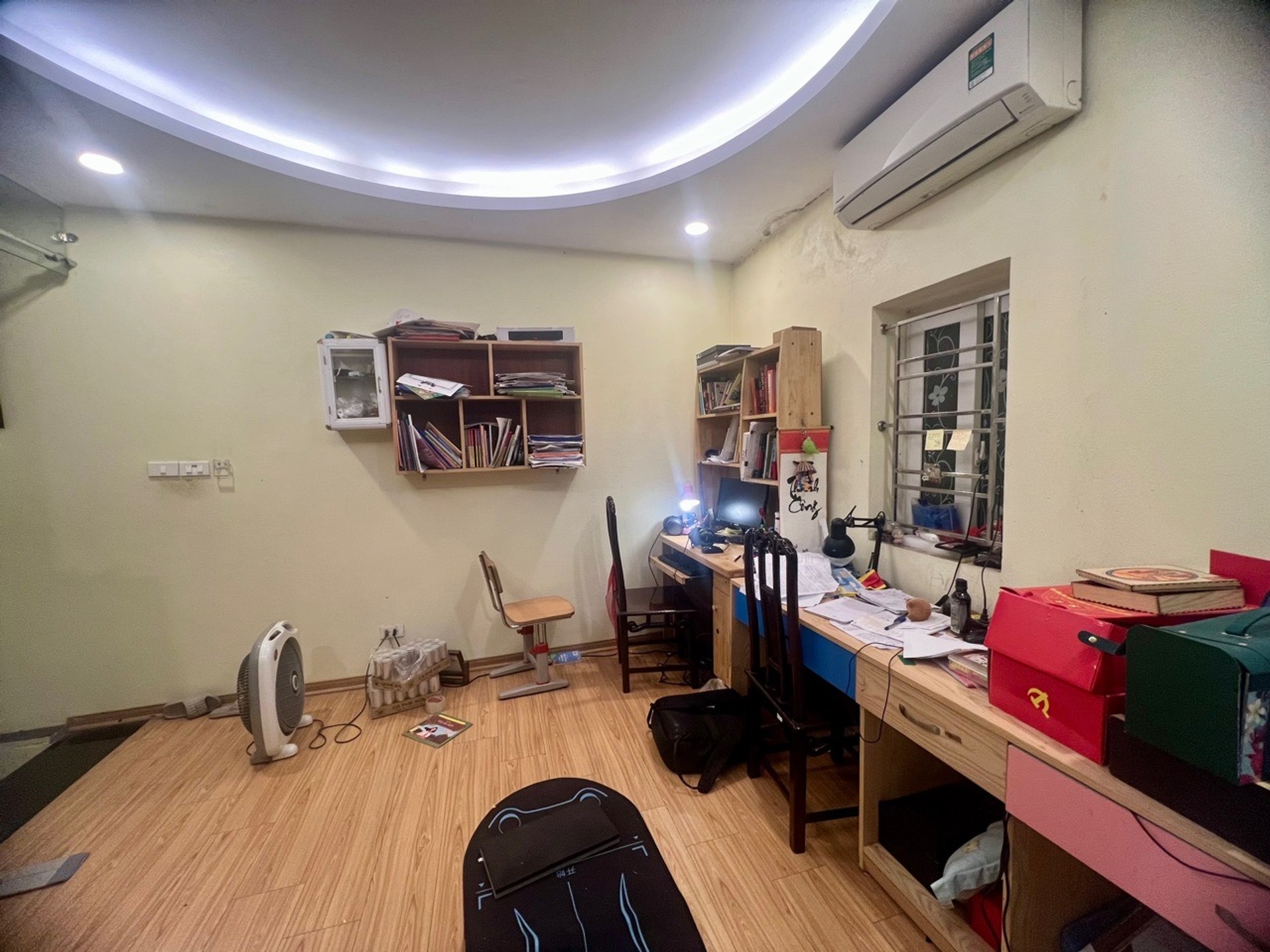 Bán nhà Nguyễn Chính - diện tích 50m2 4 tầng - Ô tô đỗ cửa - giá 14 tỷ