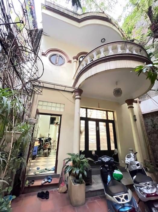 Bán nhà Hoàng Mai - diện tích 79m2 4 tầng - LÔ GÓC 3 MẶT THOÁNG SÁNG - giá 23,99 tỷ