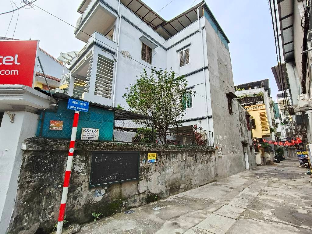 Bán nhà Hoàng Mai - diện tích 33m2 5 tầng - Lô góc, ô tô - giá 14,3 tỷ