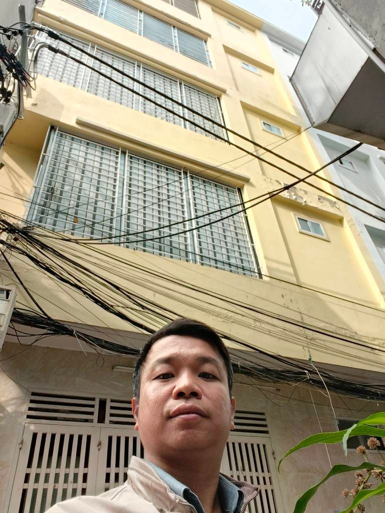 Bán nhà Hoàng Mai - diện tích 33m2 5 tầng - Lô góc, ô tô - giá 14,3 tỷ