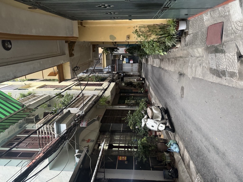 Bán nhà Vân Hồ - diện tích 21m2 6 tầng - Nhà vuông vắn, gần ô tô - giá 8,95 tỷ