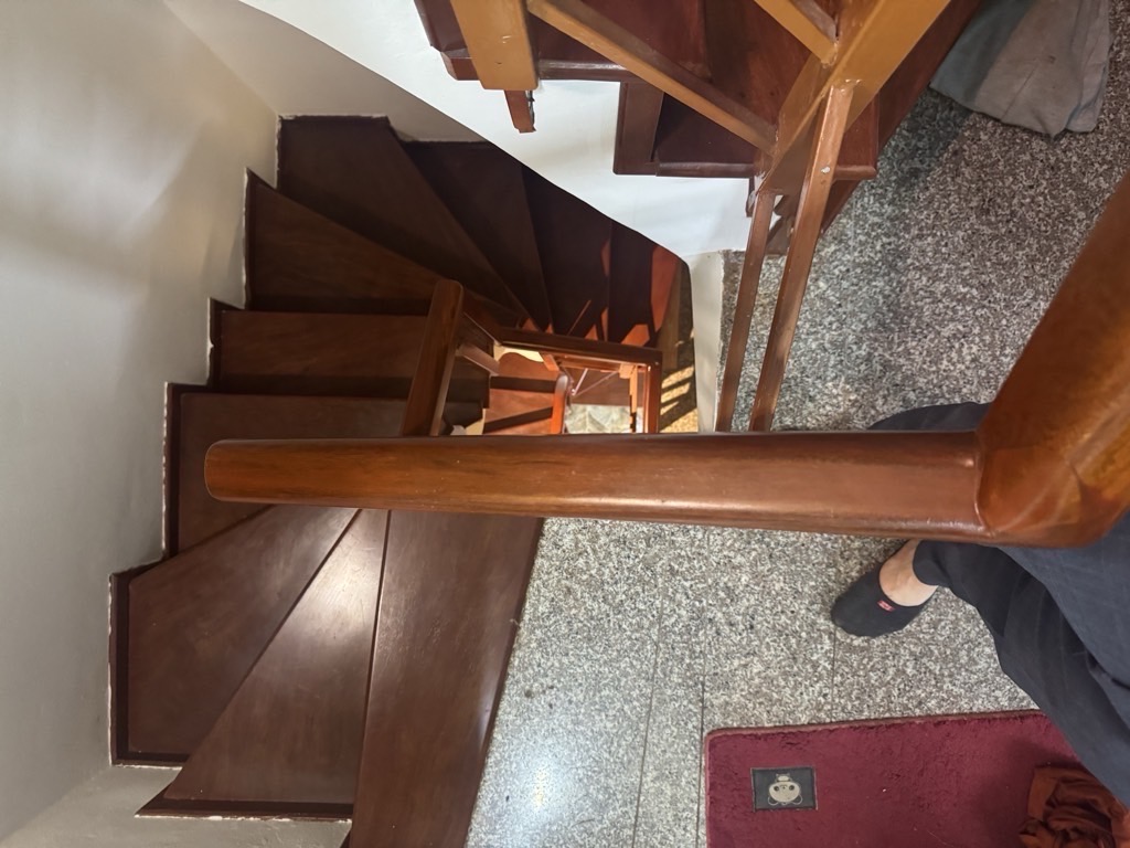 Bán nhà Vân Hồ - diện tích 21m2 6 tầng - Nhà vuông vắn, gần ô tô - giá 8,95 tỷ