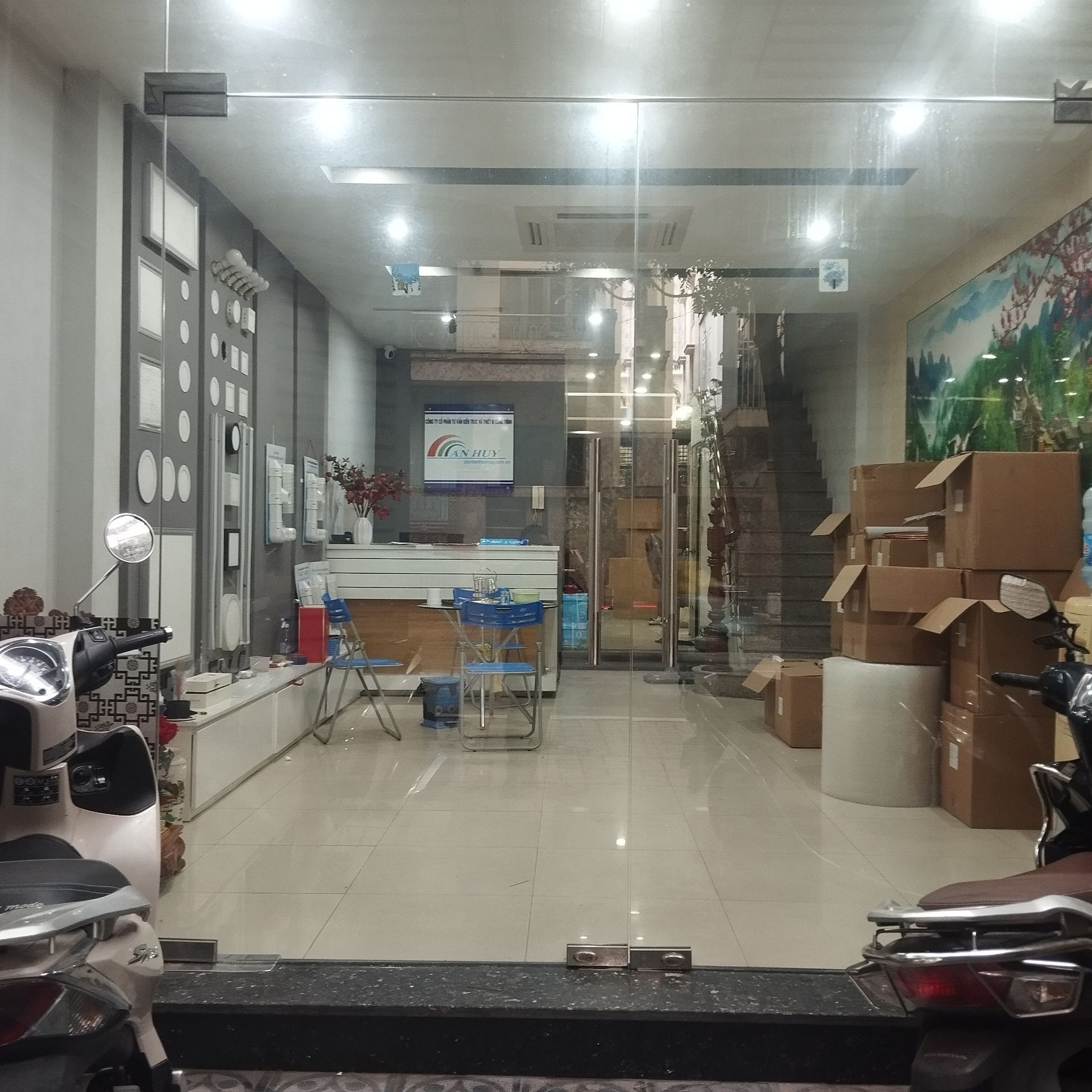 Bán nhà Ngõ 3 - diện tích 90m2 6 tầng - Thoáng trước, sau - giá 34 tỷ