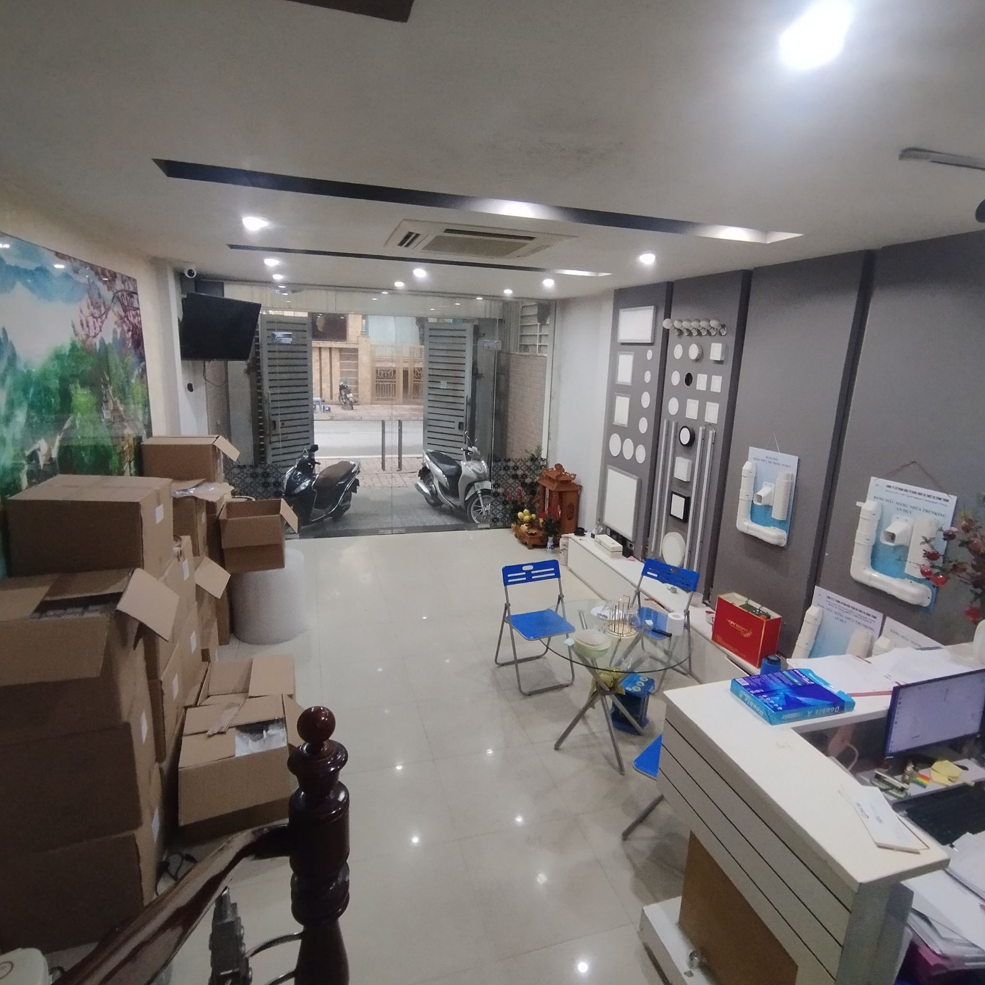 Bán nhà Ngõ 3 - diện tích 90m2 6 tầng - Thoáng trước, sau - giá 34 tỷ