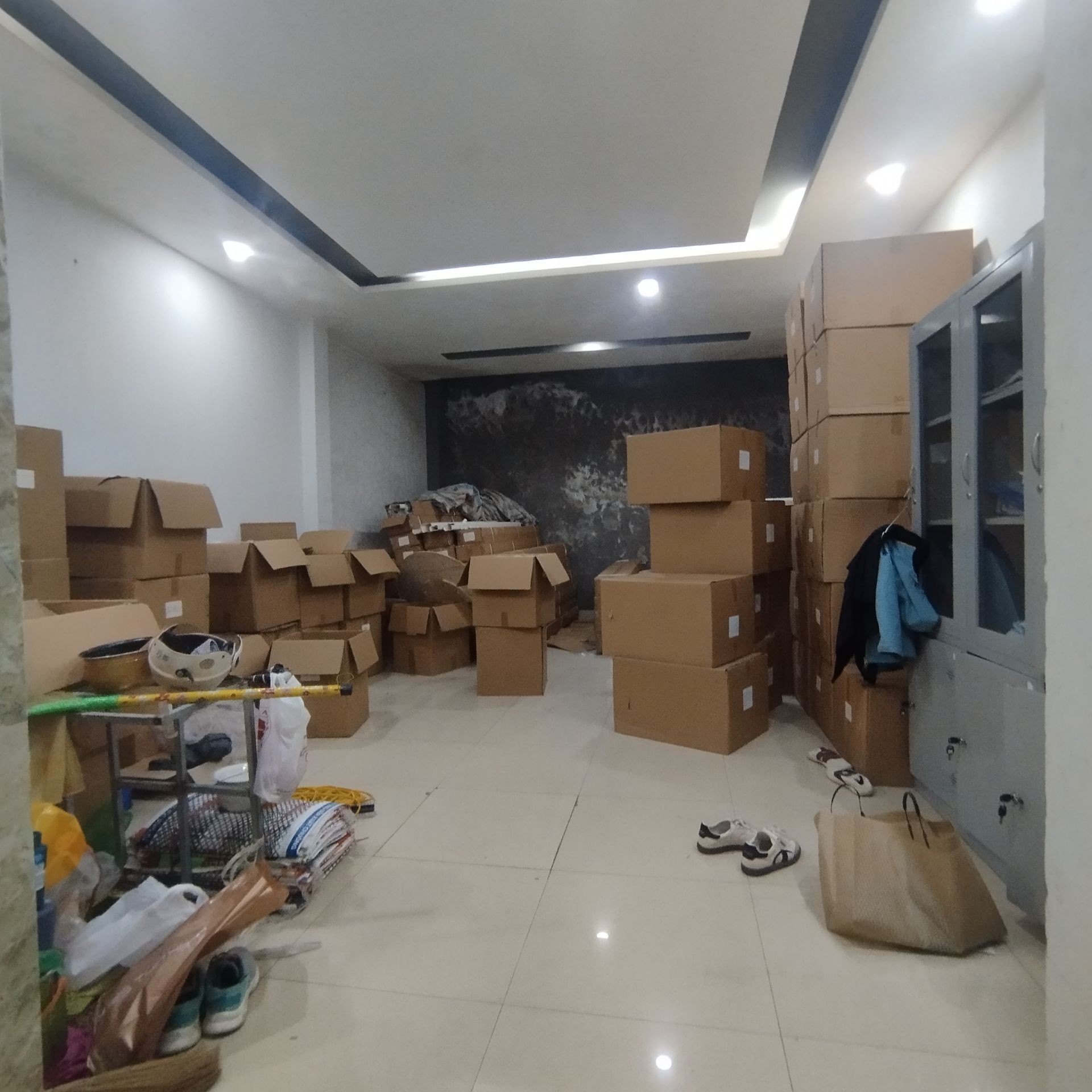 Bán nhà Ngõ 3 - diện tích 90m2 6 tầng - Thoáng trước, sau - giá 34 tỷ