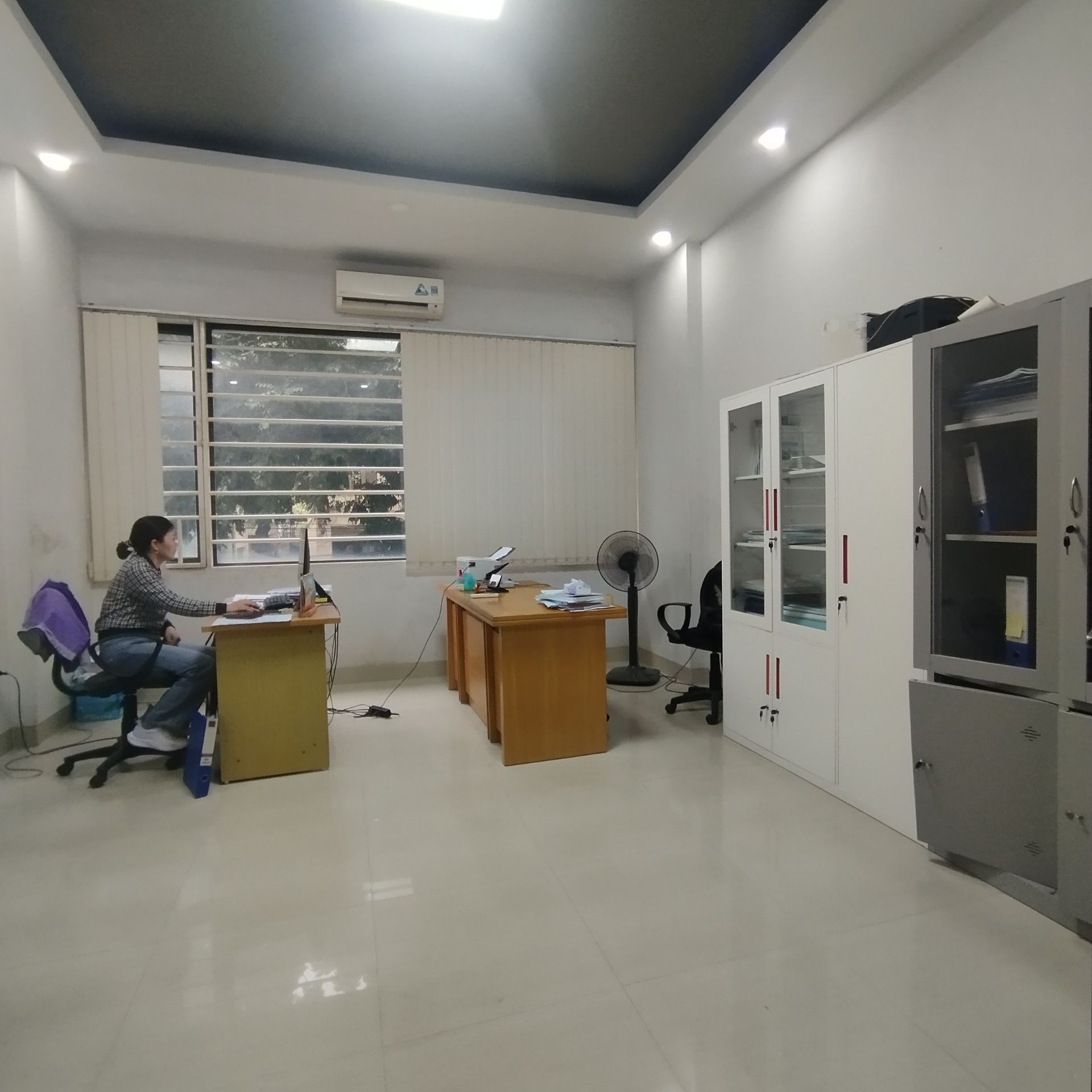 Bán nhà Ngõ 3 - diện tích 90m2 6 tầng - Thoáng trước, sau - giá 34 tỷ