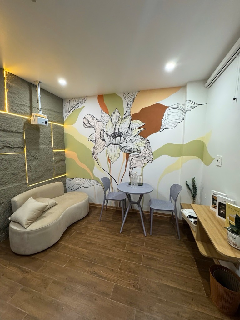 Bán nhà Vũ Ngọc Phan - diện tích 90m2 8 tầng - GARA Ô TÔ - KINH DOANH - 2 MẶT NGÕ - giá 41 tỷ