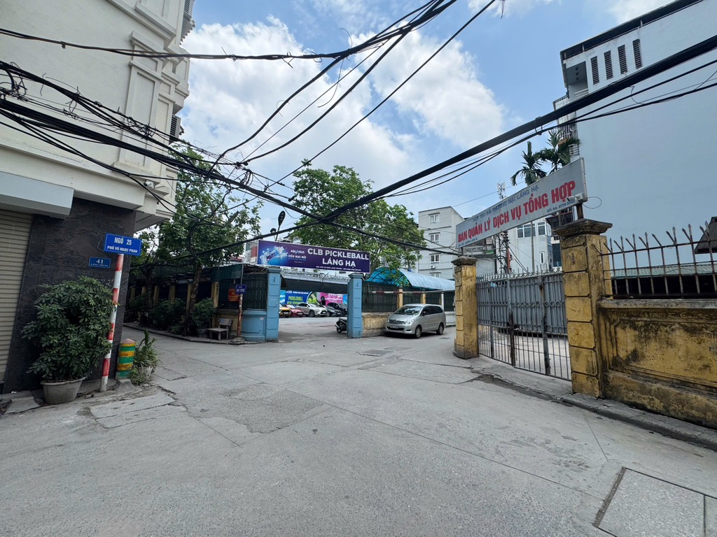 Bán nhà Vũ Ngọc Phan - diện tích 90m2 8 tầng - GARA Ô TÔ - KINH DOANH - 2 MẶT NGÕ - giá 41 tỷ