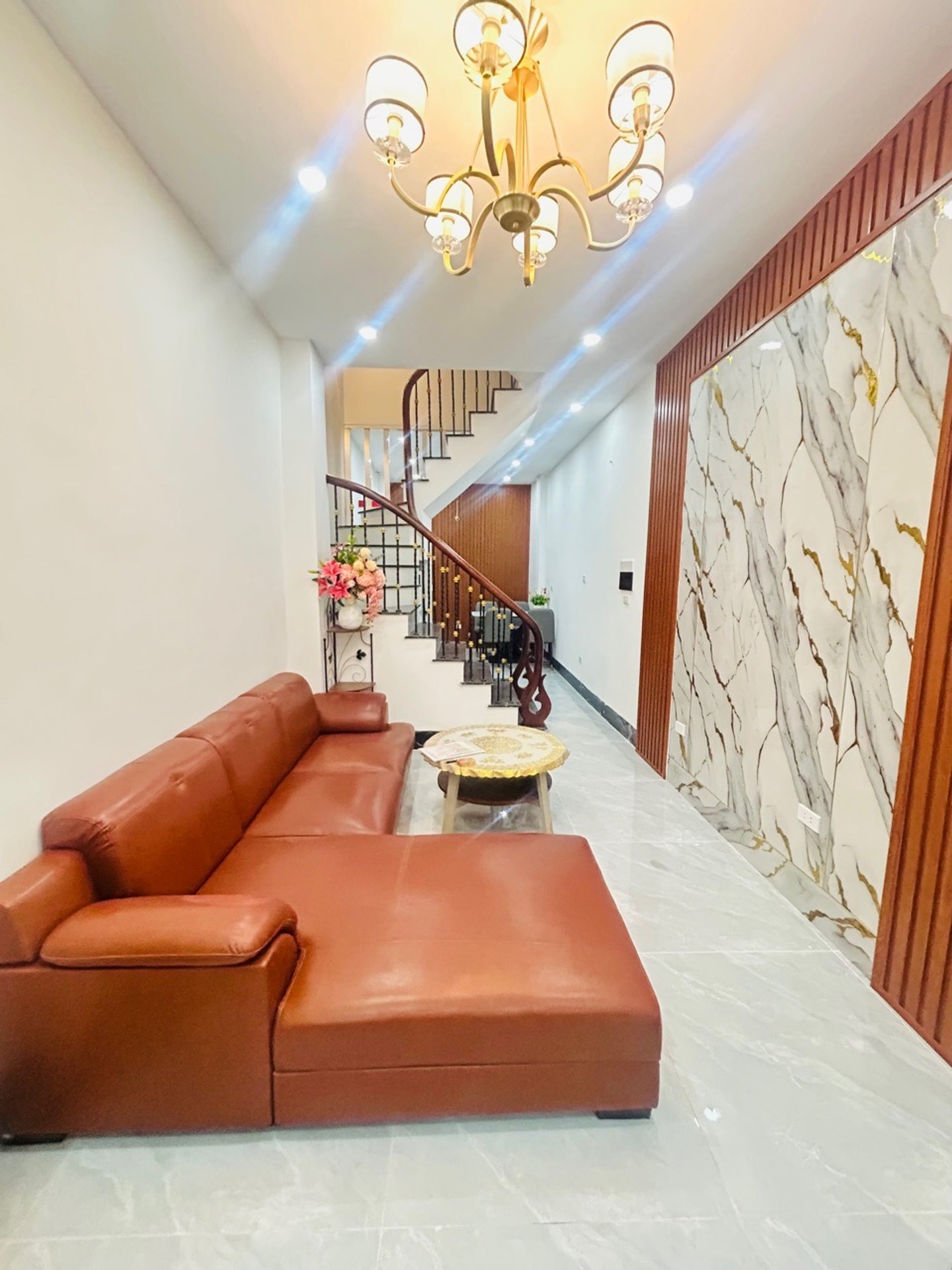 Bán nhà Hai Bà Trưng - diện tích 31m2 4 tầng - Nhà chưa sổ, nhiều tiện ích - giá 10,7 tỷ