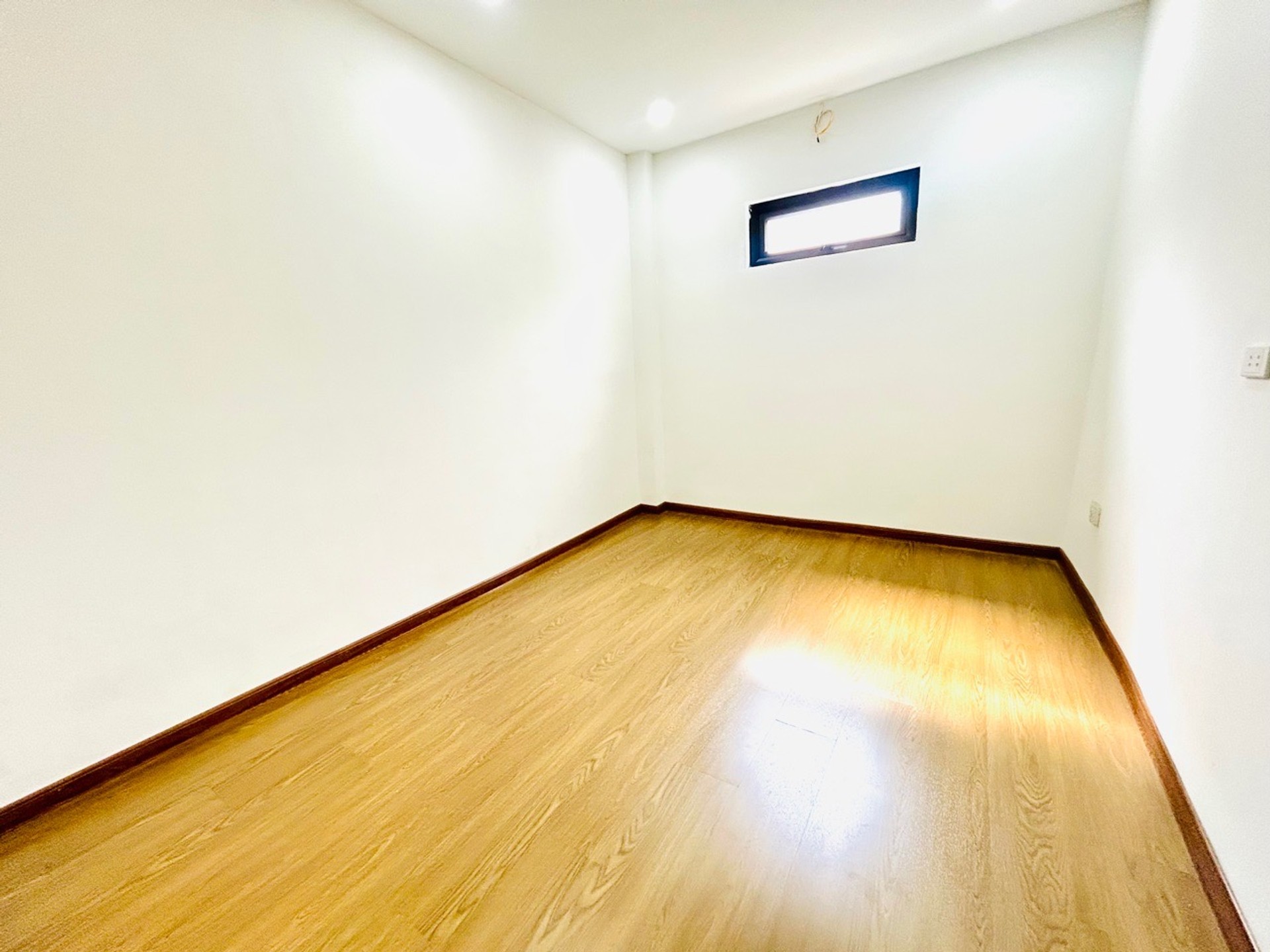 Bán nhà Hai Bà Trưng - diện tích 31m2 4 tầng - Nhà chưa sổ, nhiều tiện ích - giá 10,7 tỷ