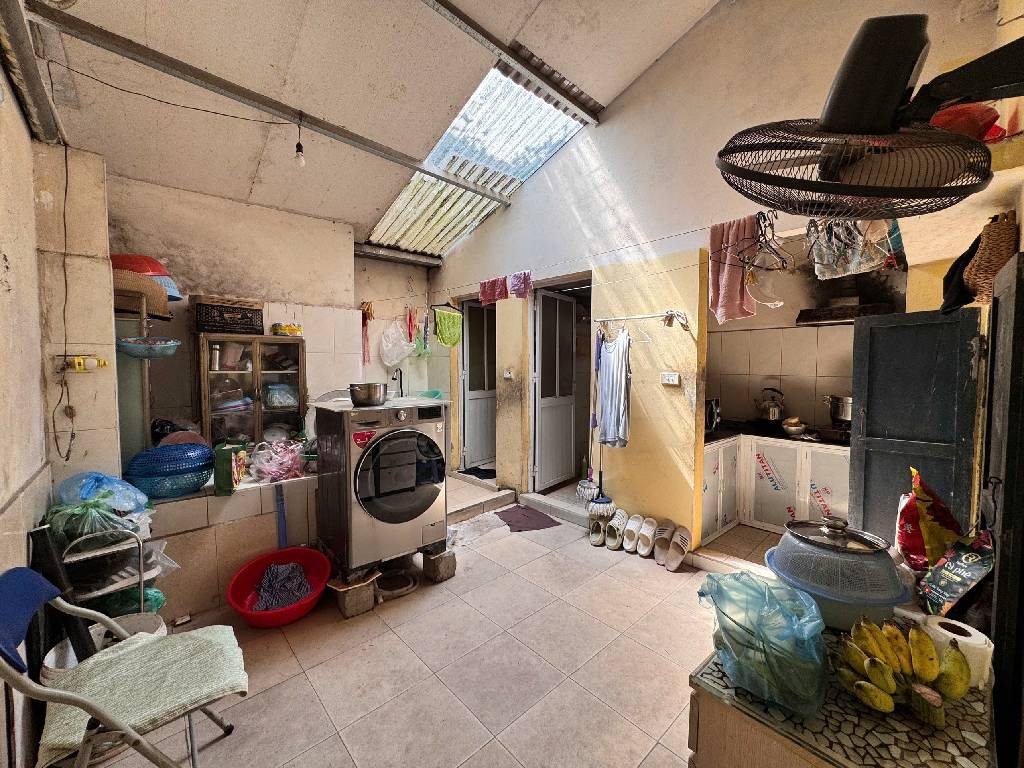 Bán nhà Trường Chinh - diện tích 103m2 4 tầng - Ô TÔ 5 TẠ ĐỖ NHÀ - giá 29,2 tỷ