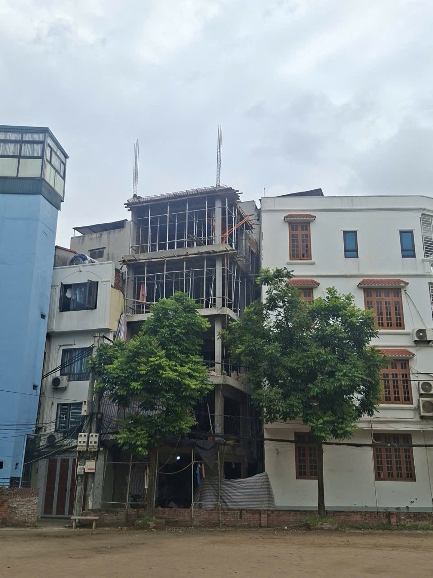 Bán nhà Hai Bà Trưng - diện tích 48m2 7 tầng - thang máy - giá 12,5 tỷ