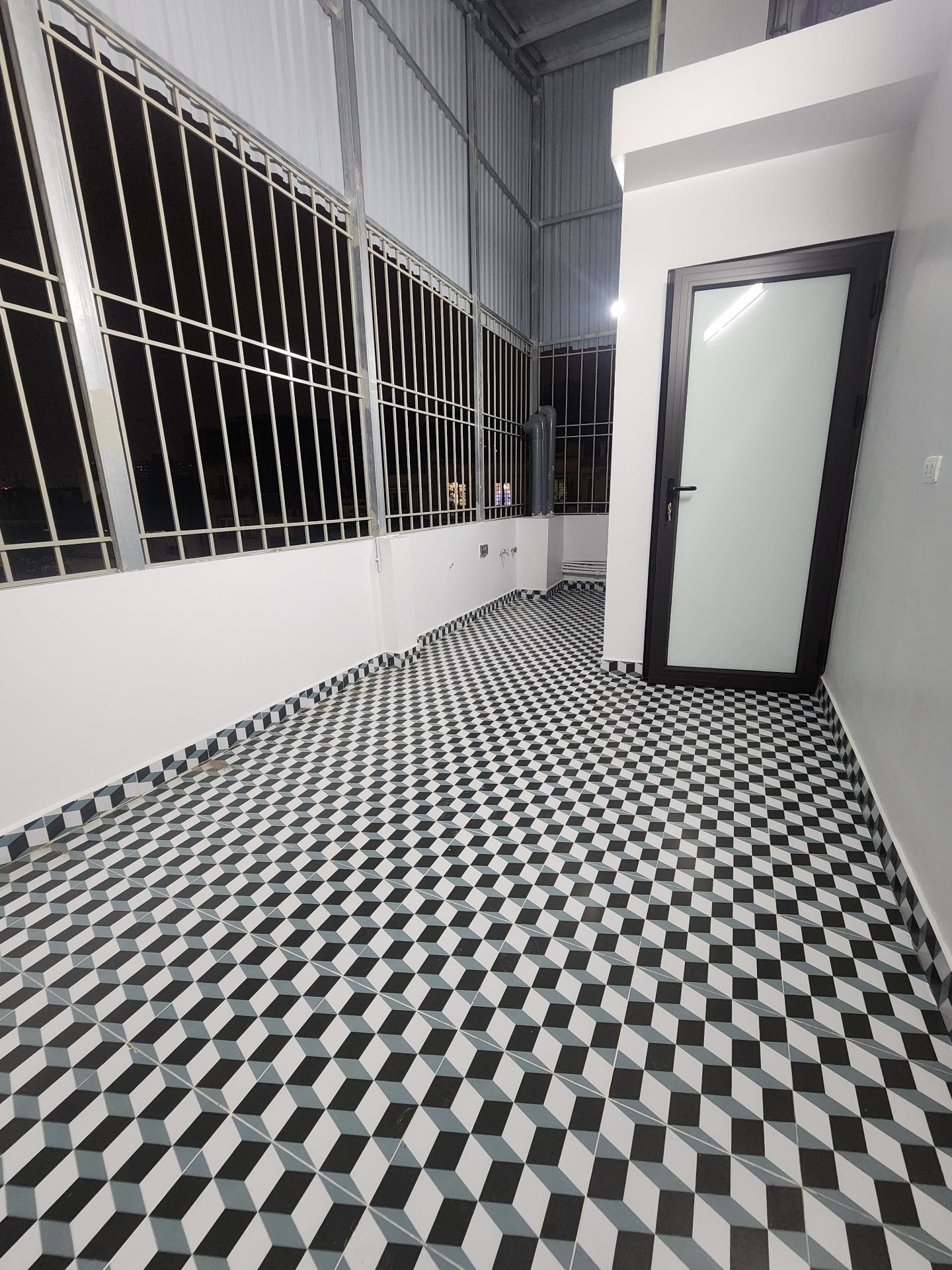 Bán nhà Thanh Nhàn - diện tích 41m2 6 tầng - Nhà xây mới có GPXD - giá 15,6 tỷ