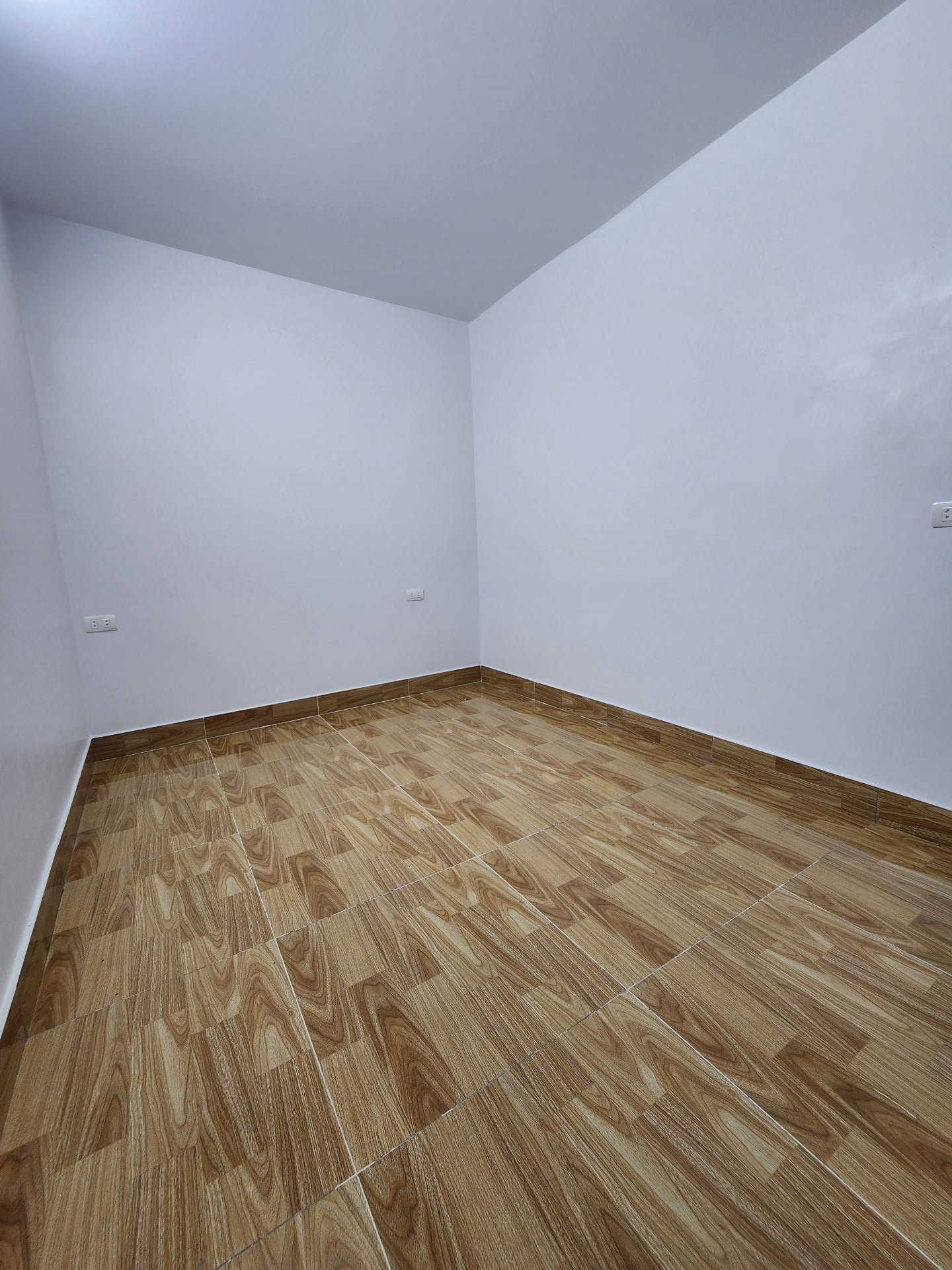 Bán nhà Thanh Nhàn - diện tích 41m2 6 tầng - Nhà xây mới có GPXD - giá 15,6 tỷ